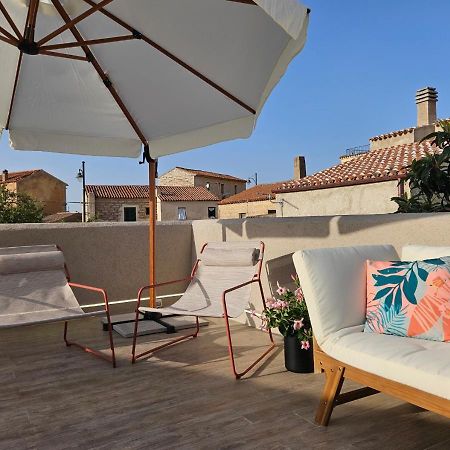 Rayuela Suites San Pantaleo Exterior foto